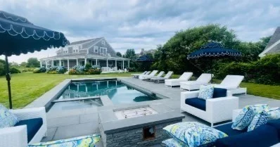 7 Packet Dr, Nantucket