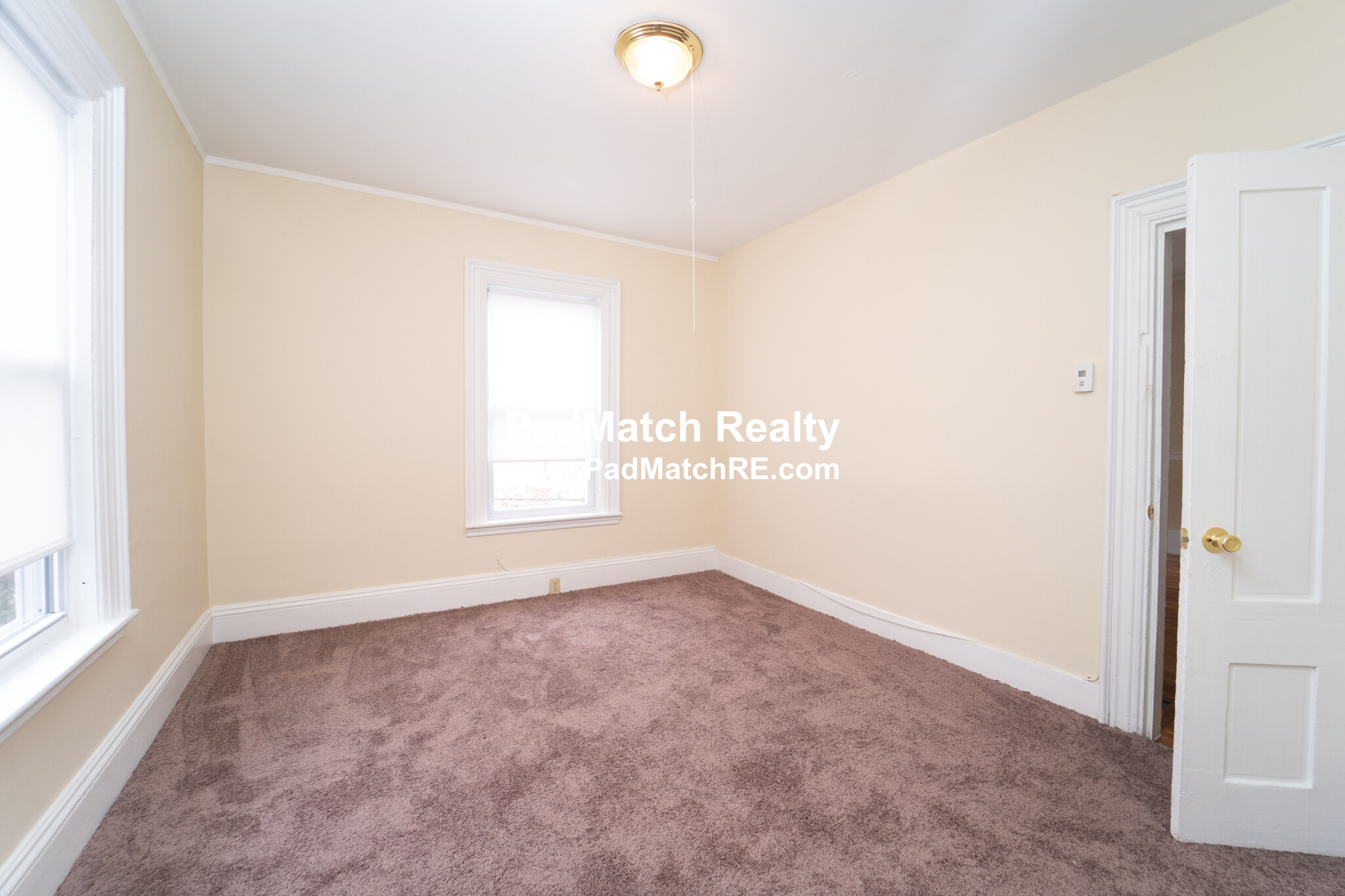 22 Greylock Rd, Allston