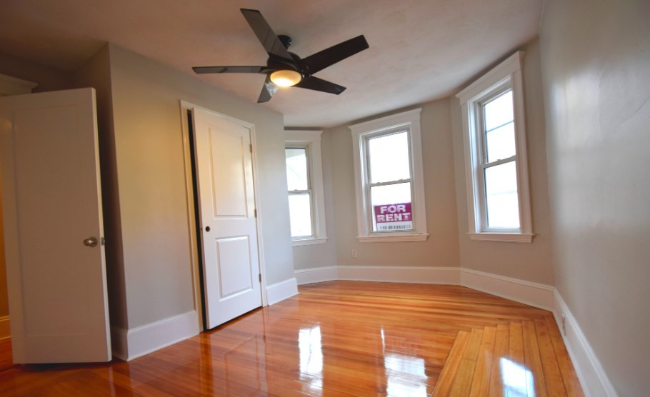 222 Fellsway West, Medford