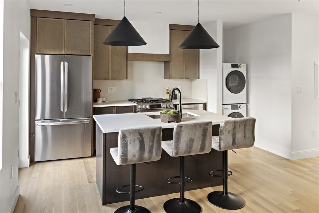 99 5th St, East Cambridge