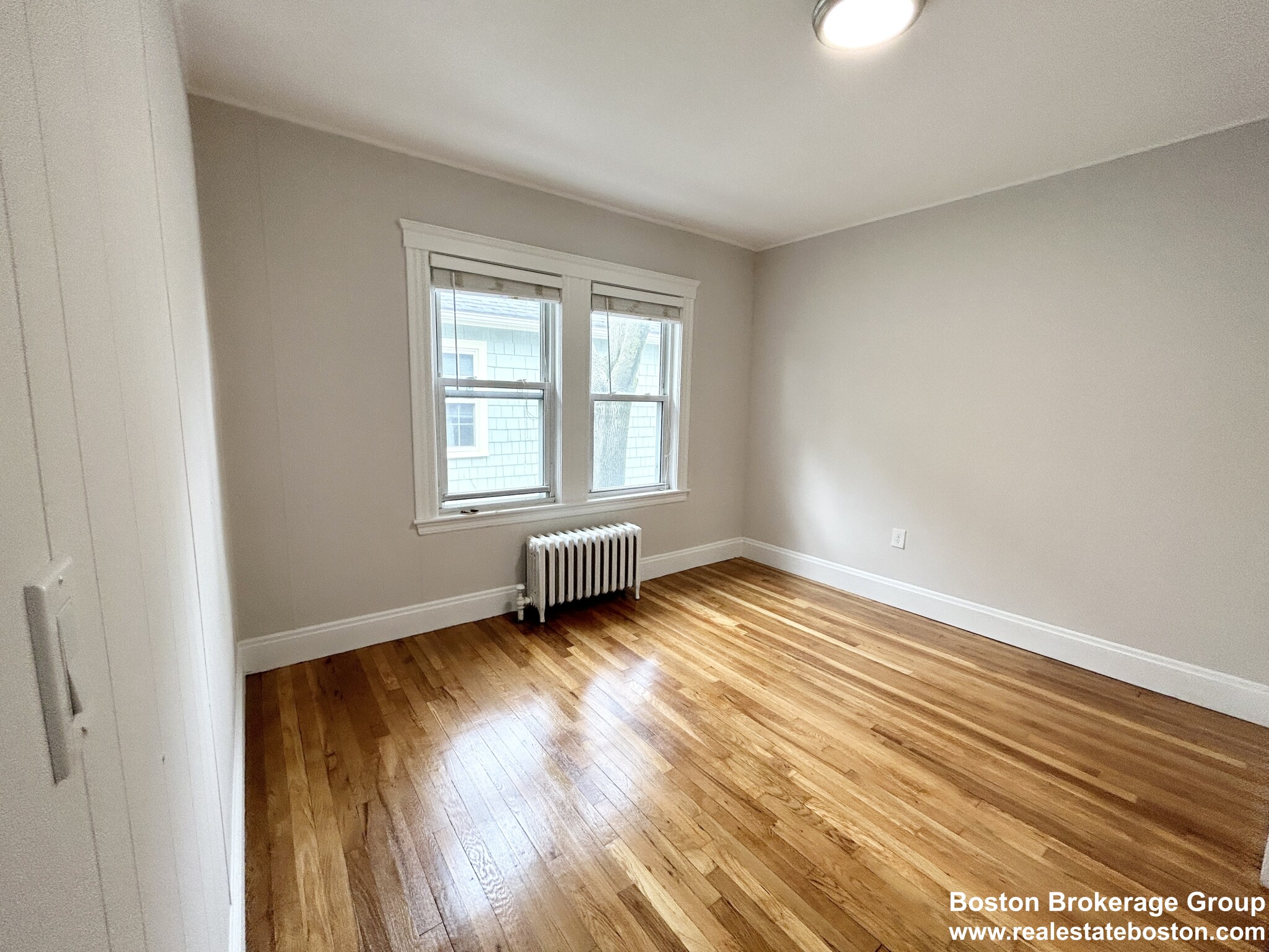 120 Hillside St, Mission Hill