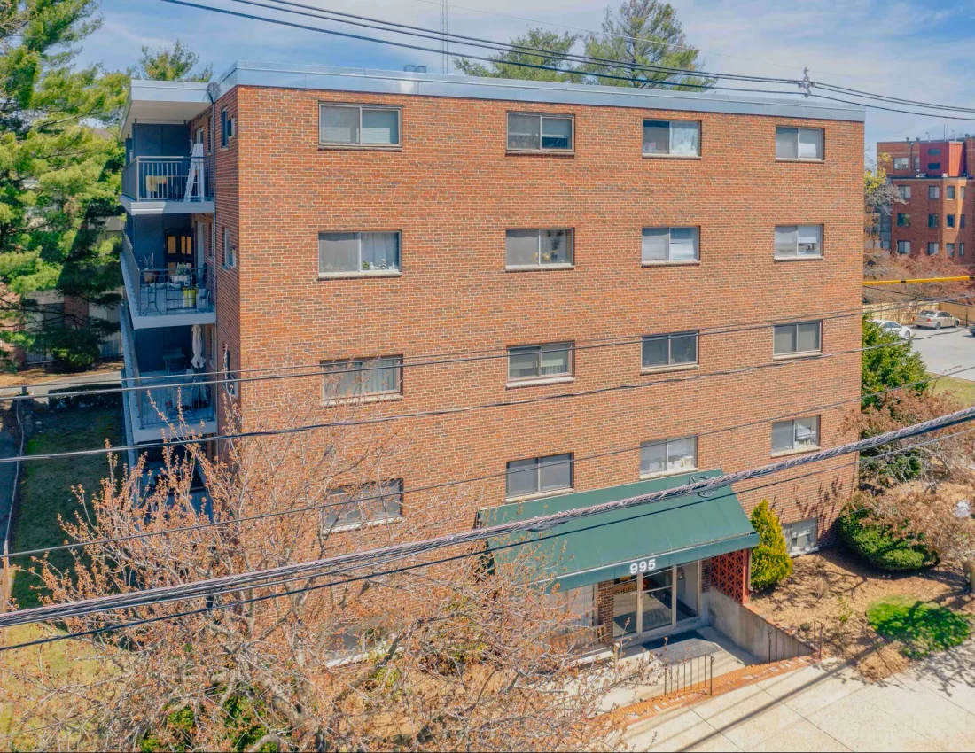 995 Massachusetts Ave, Arlington