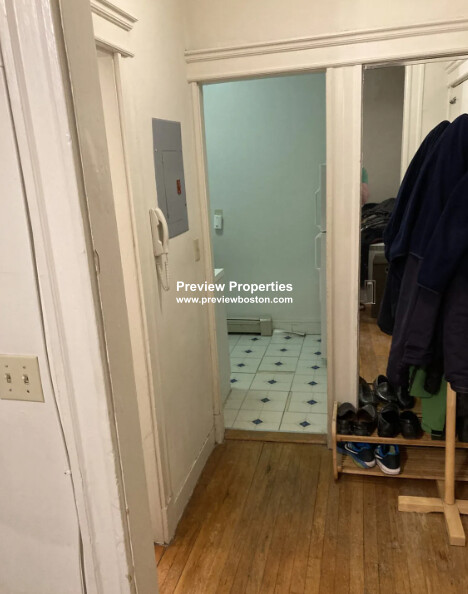 1673 Commonwealth Ave, Brighton