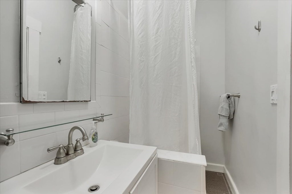 21 Temple St, Beacon Hill