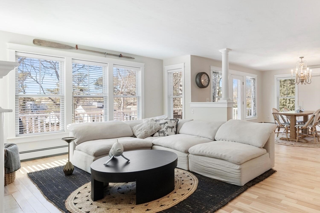 110 Clamshell Cove Rd, Cotuit