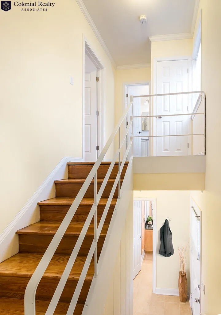 148 Independence Dr, Chestnut Hill