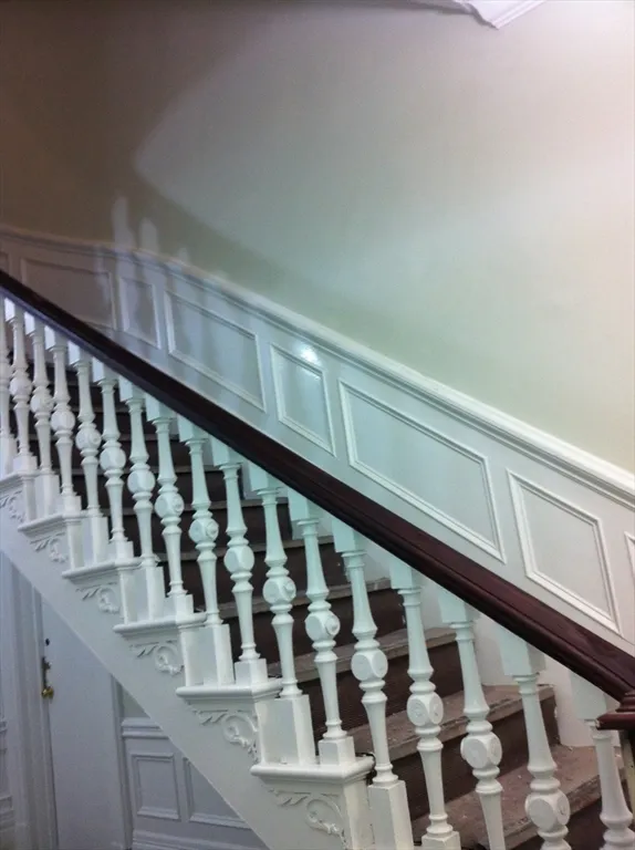 358 Broadway, Winter Hill