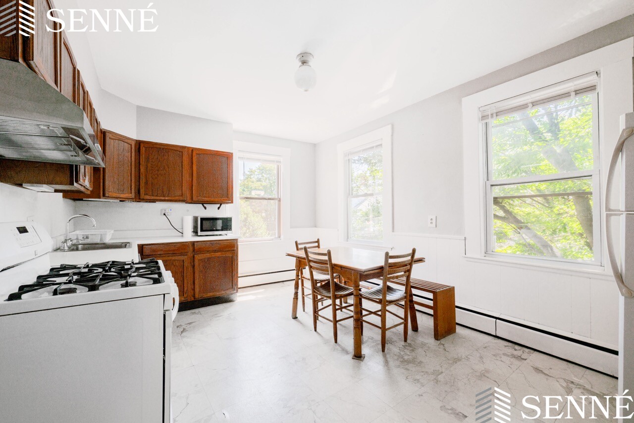 94 Sciarappa St, East Cambridge