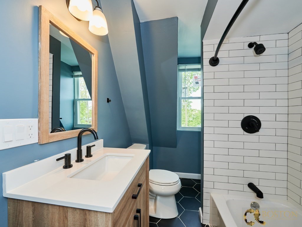 10 Percival St, Dorchester