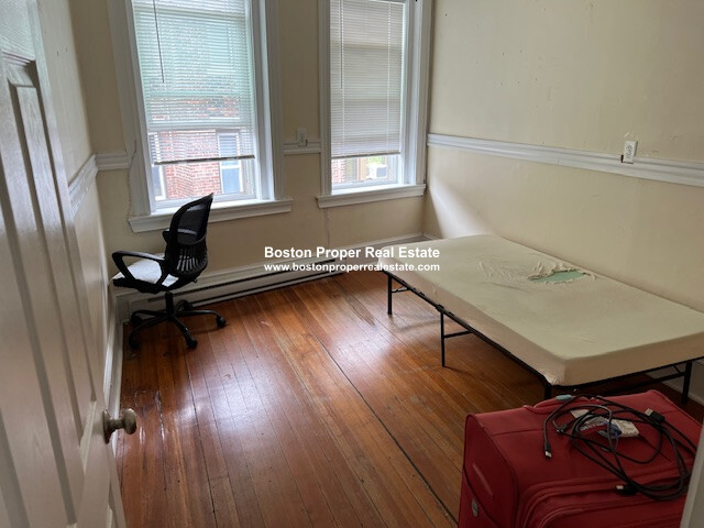 895 Huntington Ave, Mission Hill