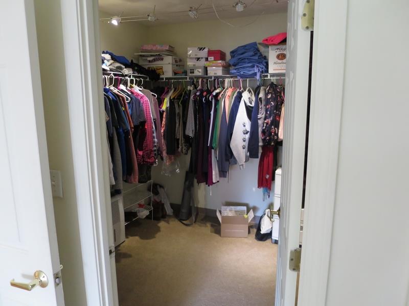 373 Highland Ave, Powder House Square