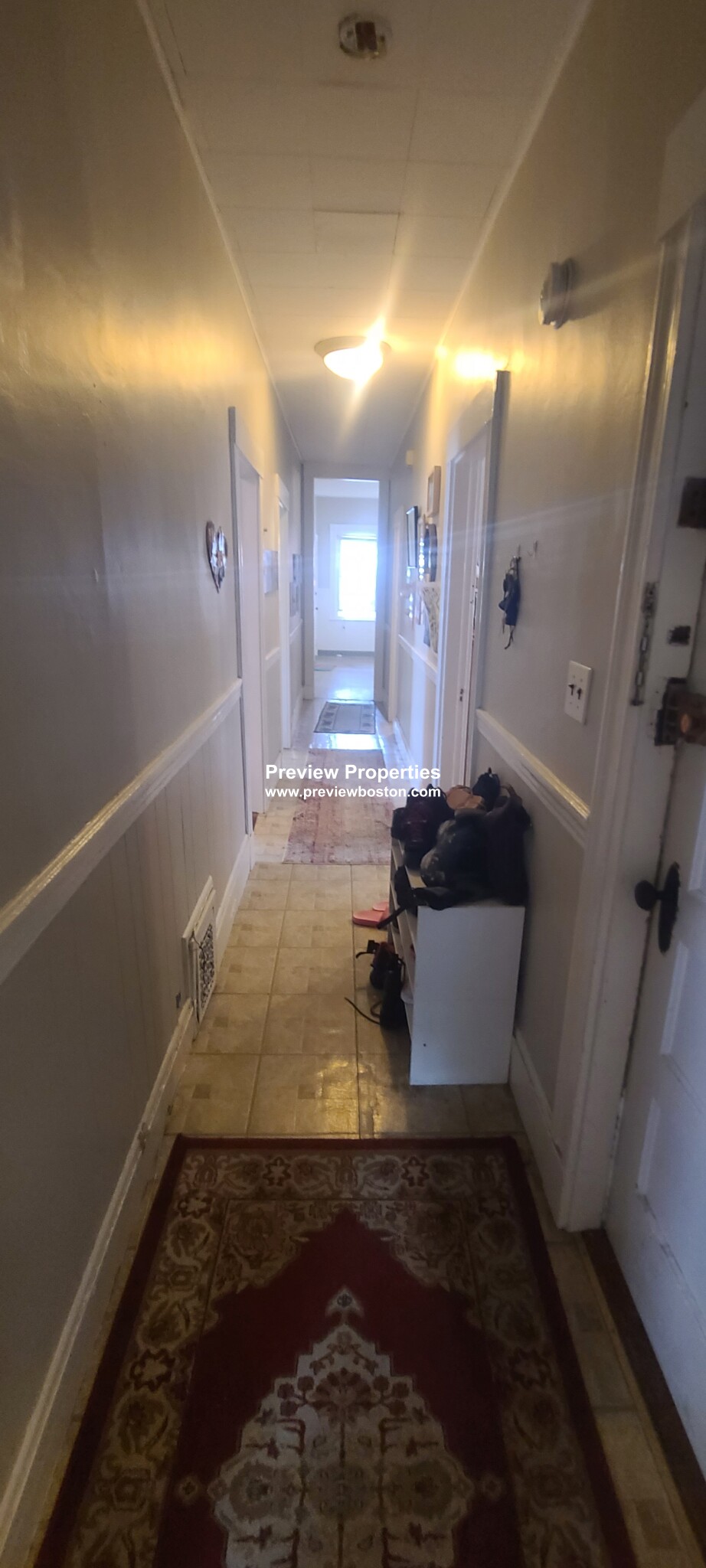 348 Faneuil St, Oak Square