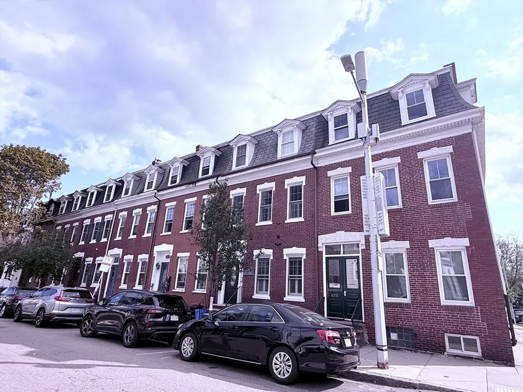 675 East 7th St, South Boston