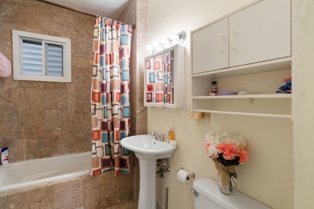 960 Cambridge St, Inman Square