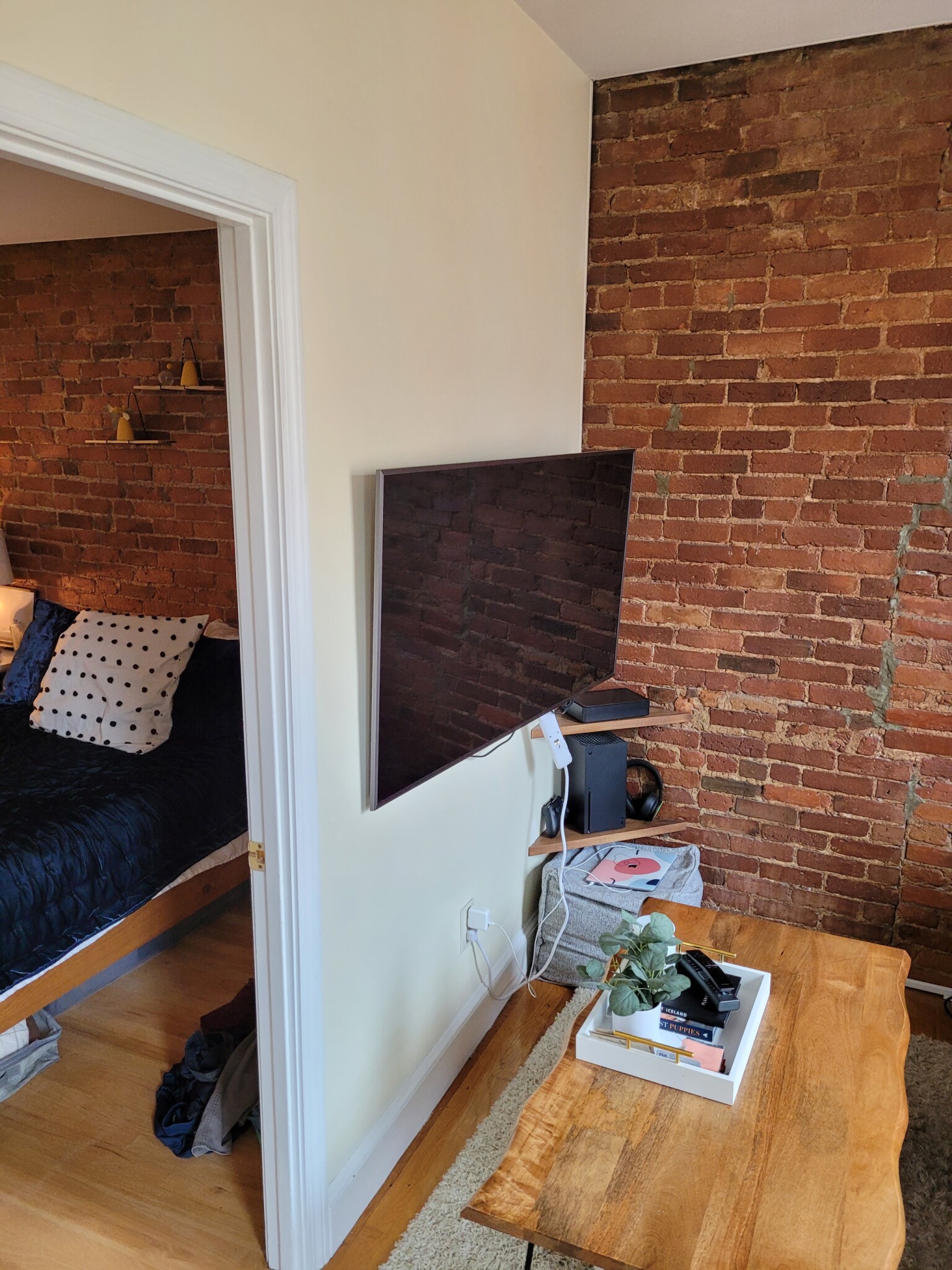 121 Salem St, North End