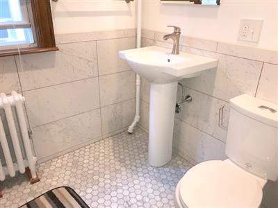 50 Simpson Ave, Tufts