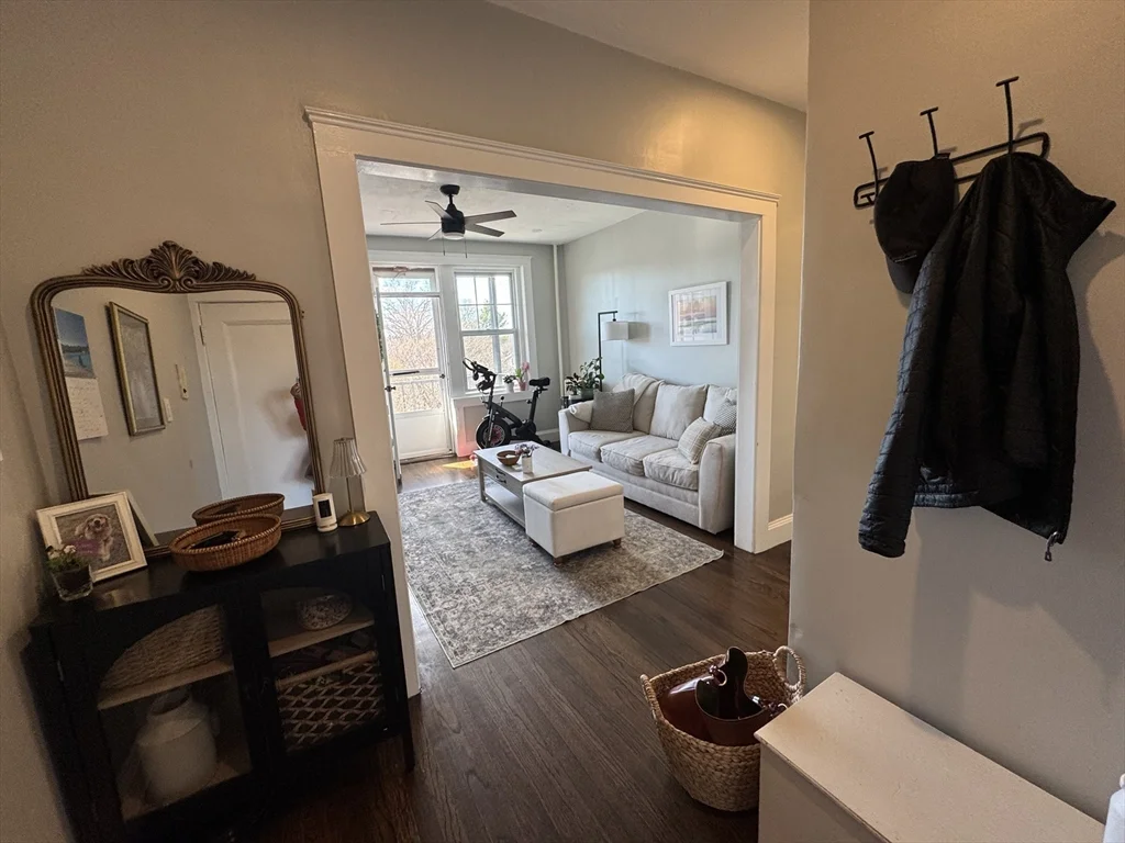 339 S Huntington Ave, Jamaica Plain