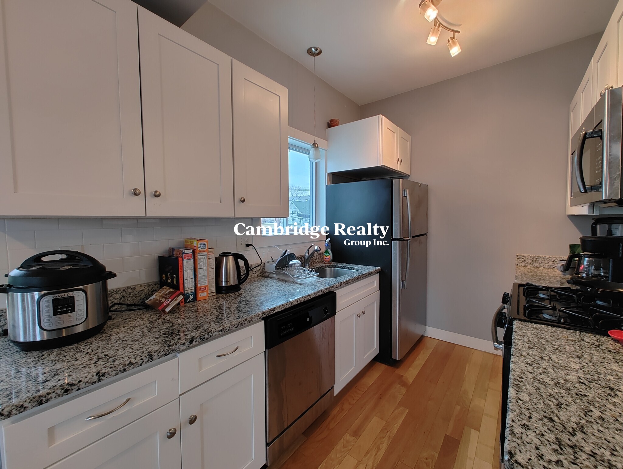 287 Beacon St, Ward Two