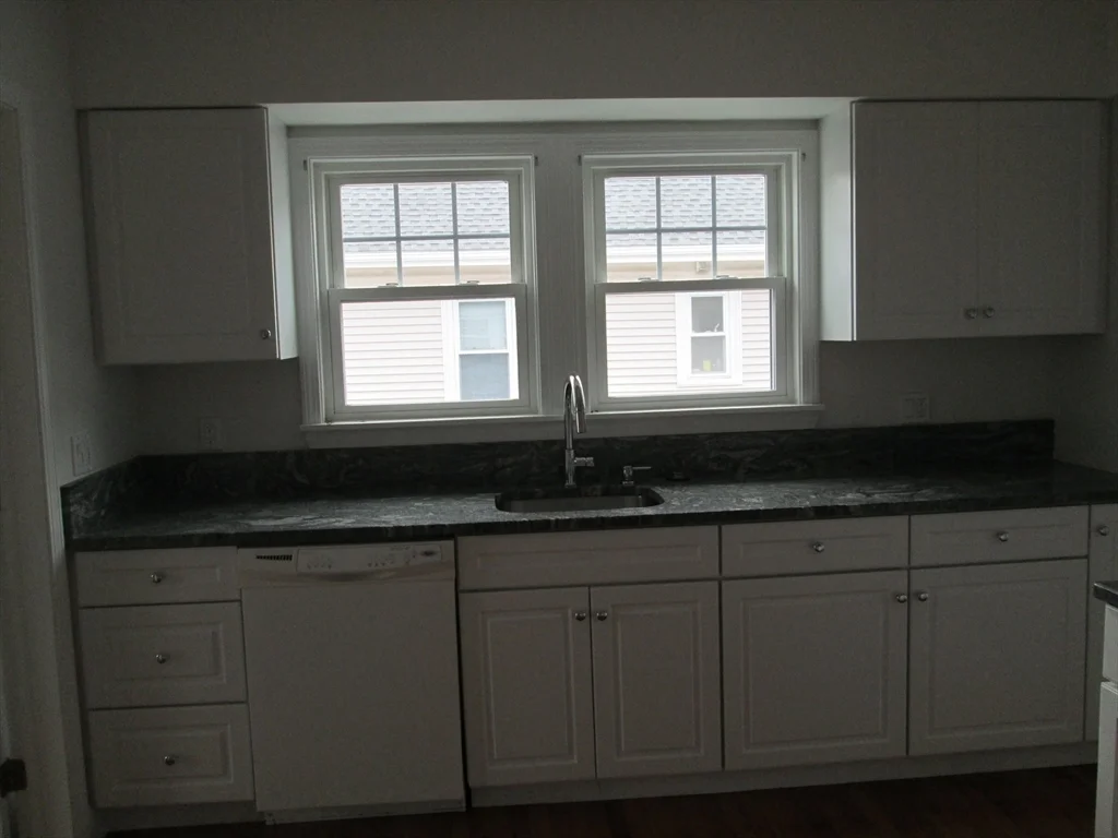 83 Webster St, Arlington