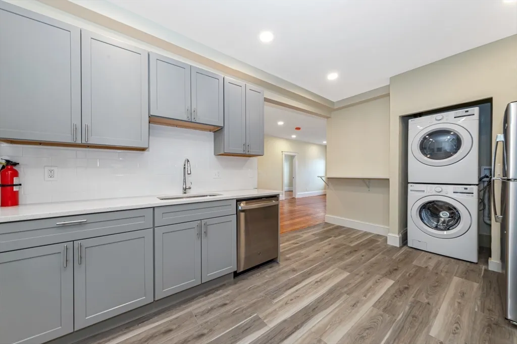 44 Brackett St, Brighton