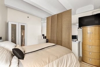 12 Stoneholm St, Back Bay