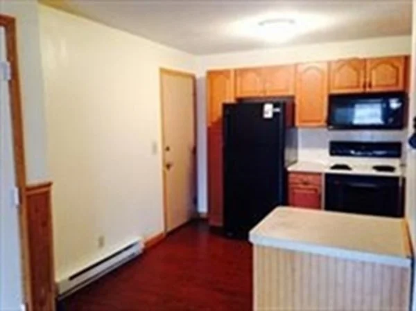 816 County St, Taunton