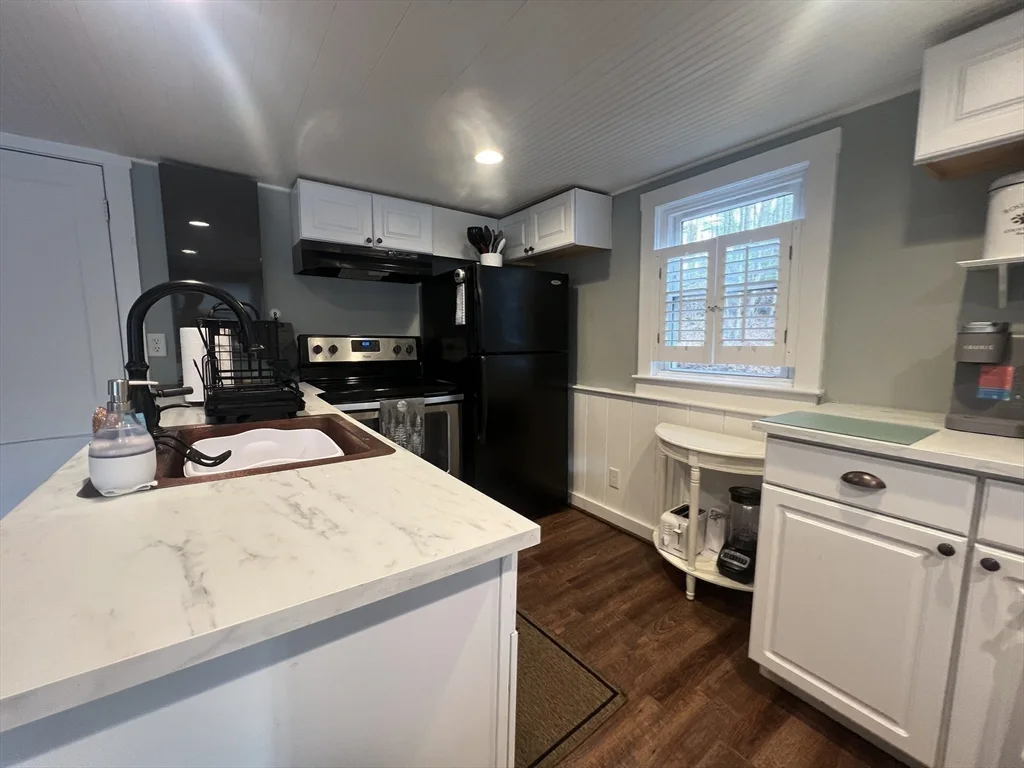 50 Browning Pond Cir, North Spencer