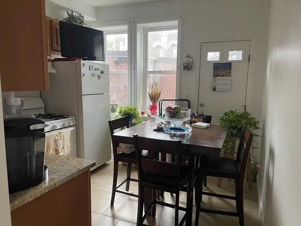 103 Shurtleff St, Chelsea