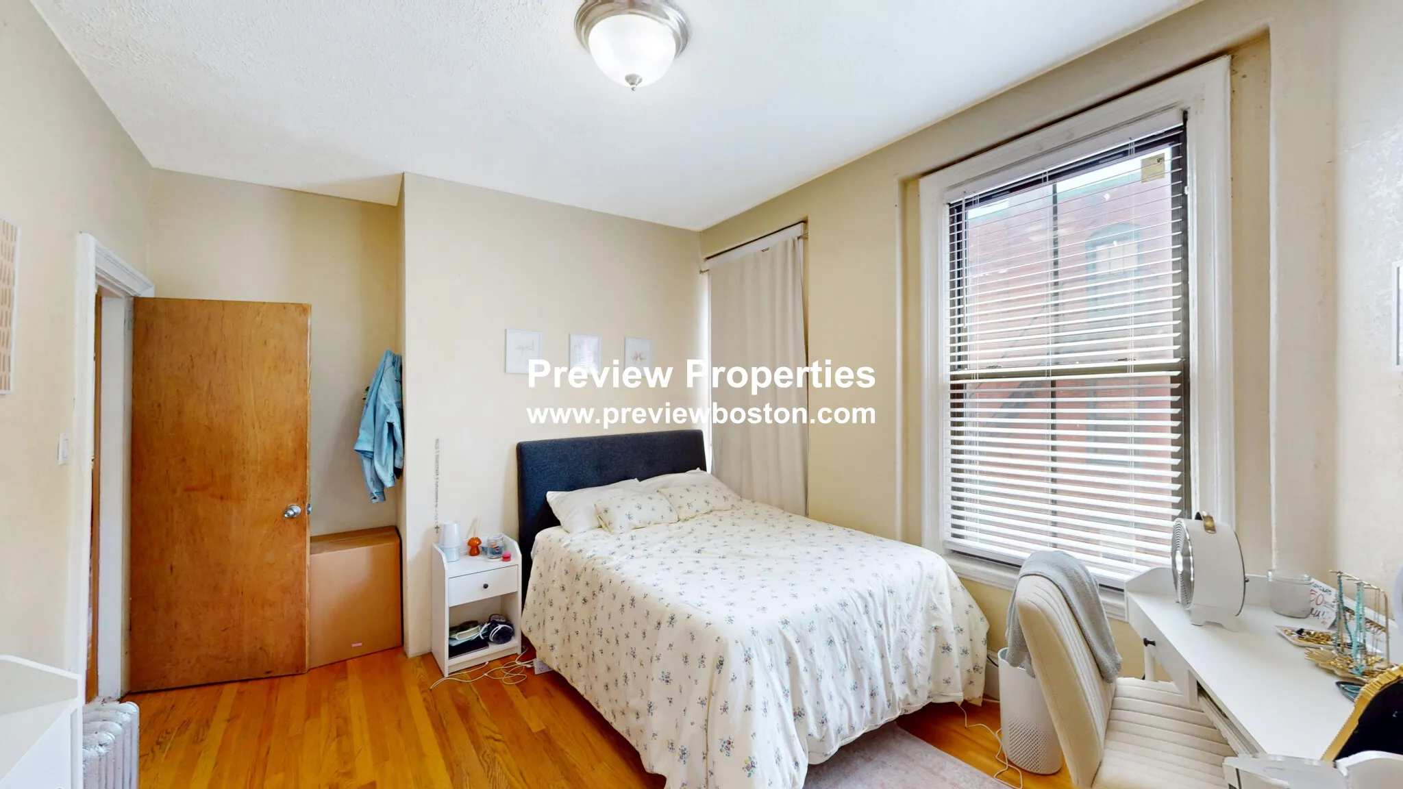 86 Hammond St, Roxbury