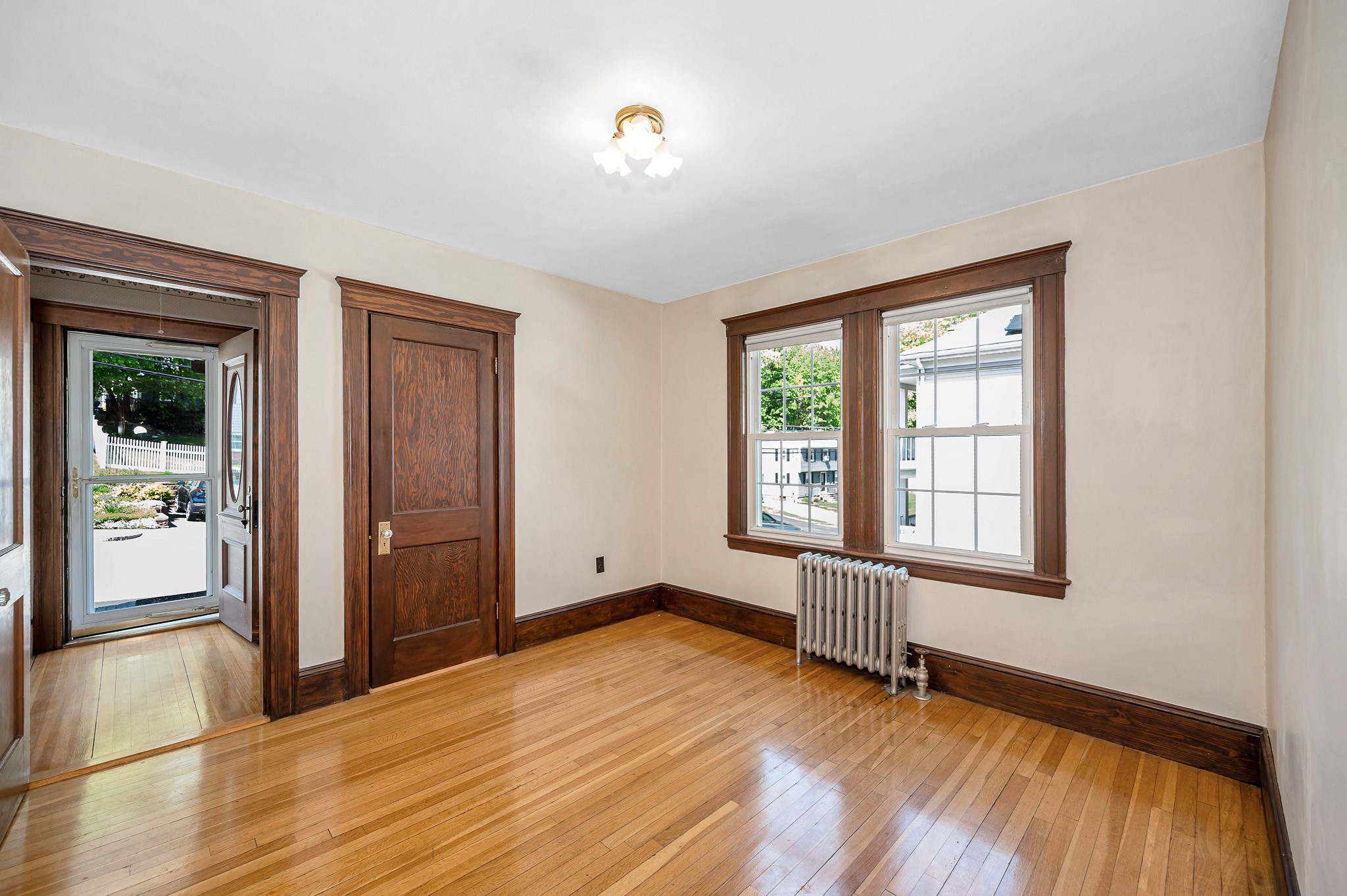 26 Leonard St, Woburn