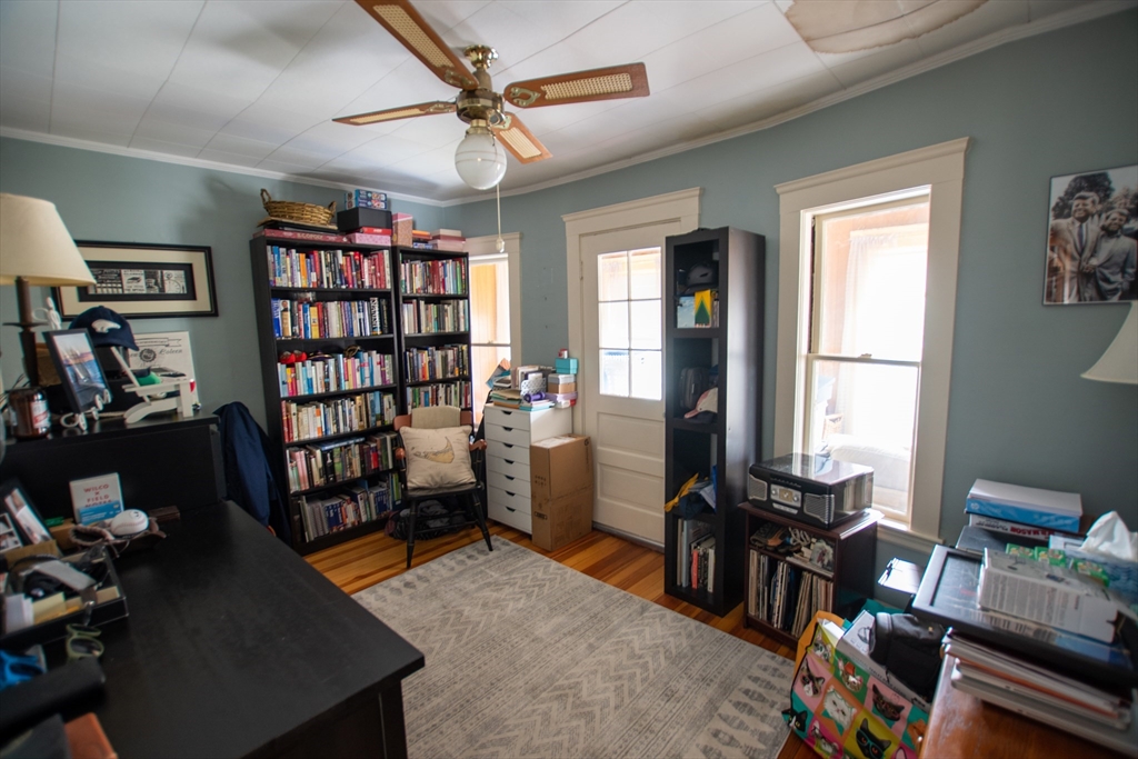 96 Grant Ave, Medford