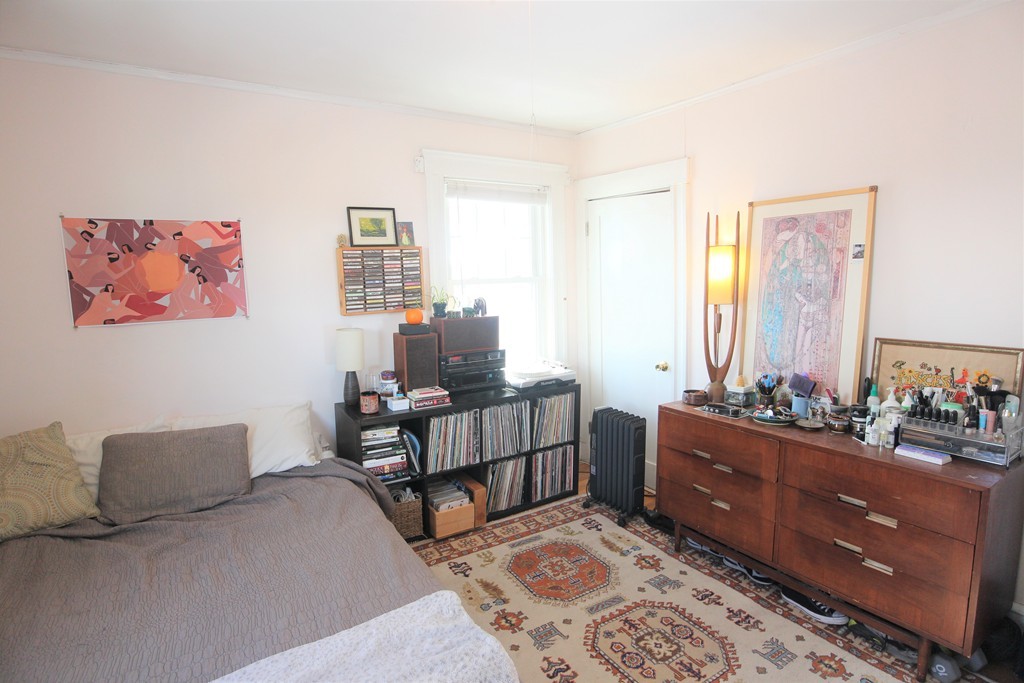 168 Faneuil St, Brighton