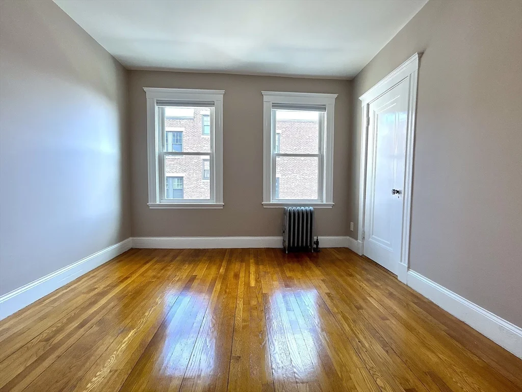 6 Alton Ct, Coolidge Corner