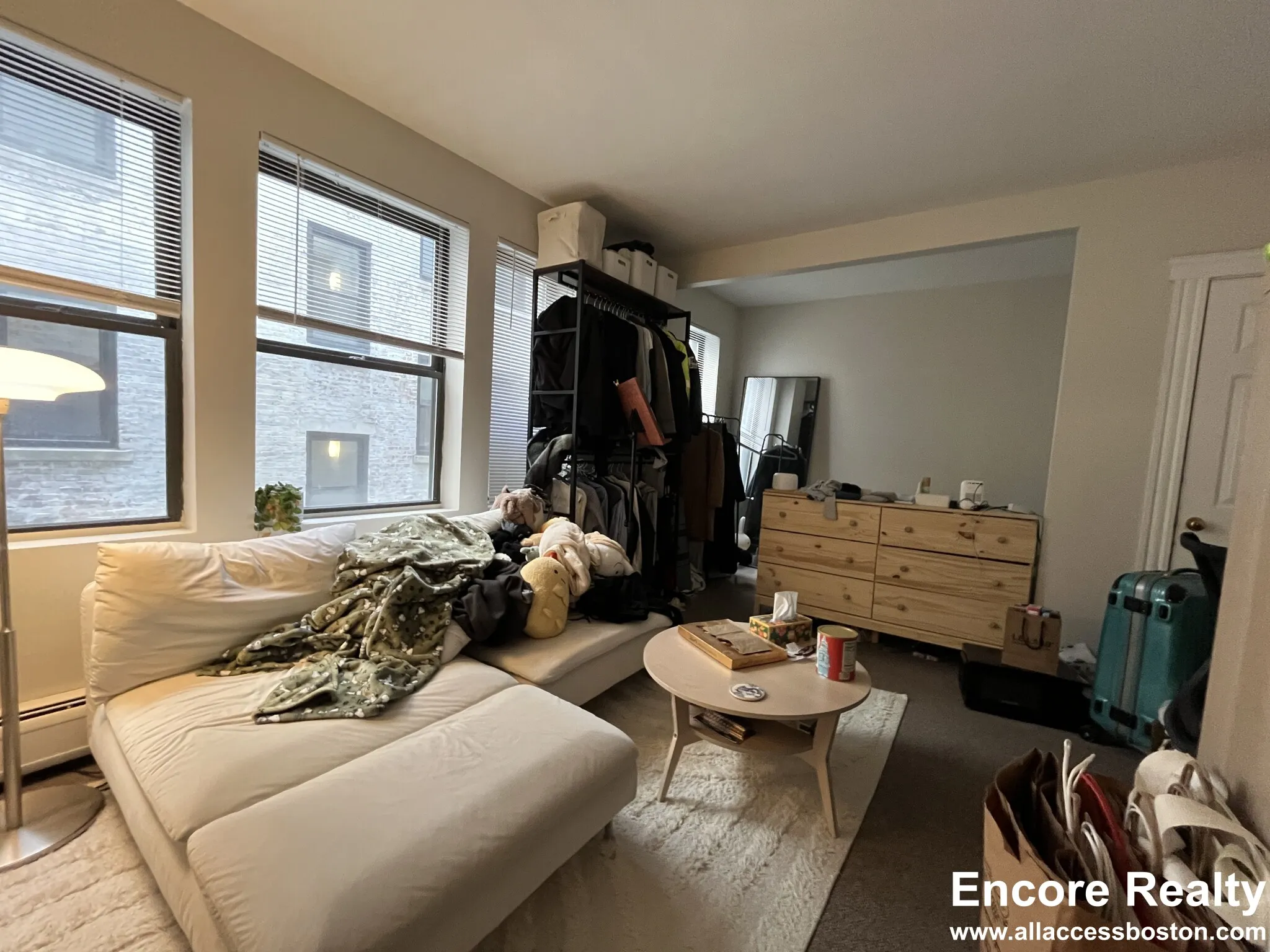 833 Beacon St, Fenway