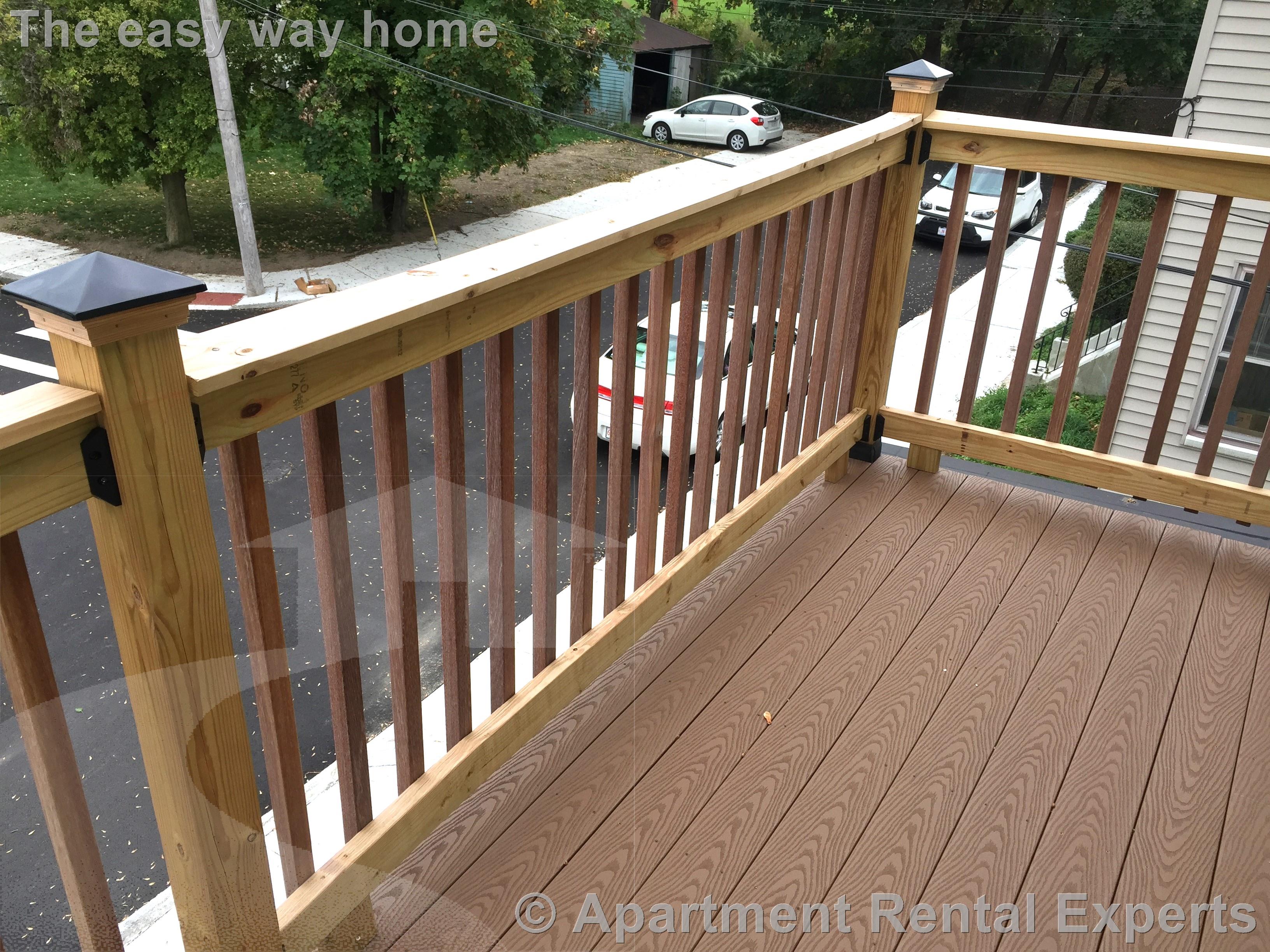 17 Hinsdale St, Tufts