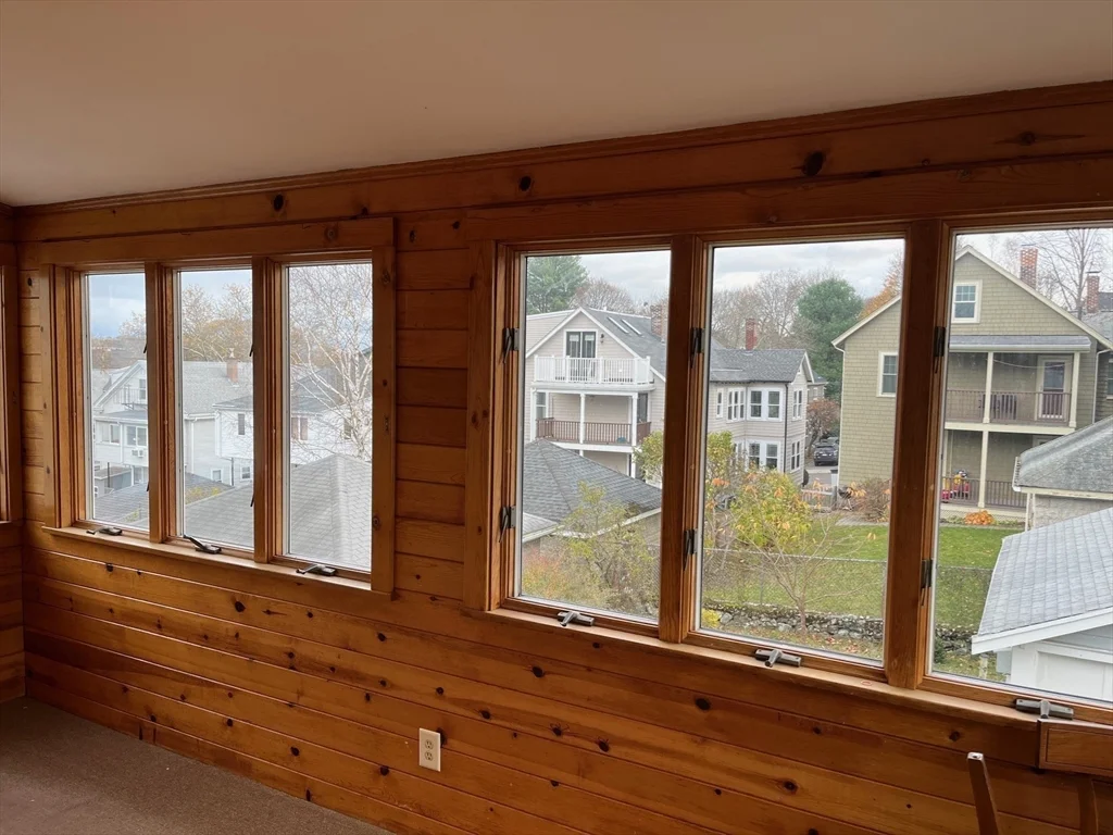 42 School St, Arlington