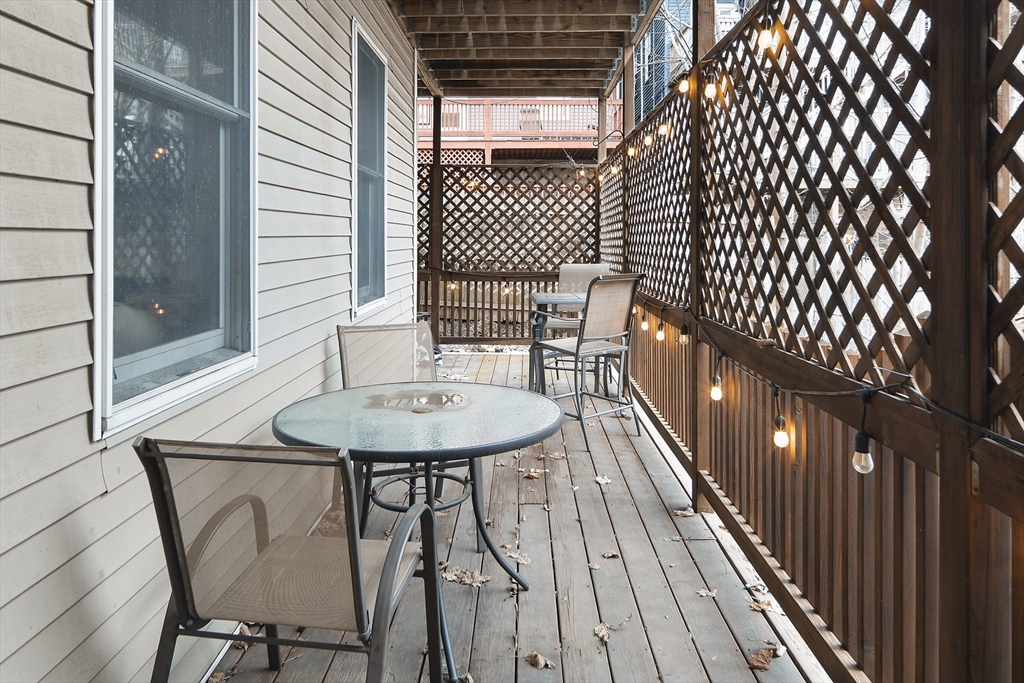 62 Gates St, South Boston