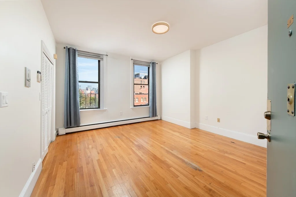 362 Commonwealth Ave, Back Bay