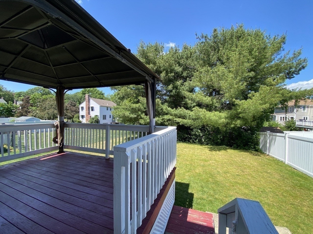 31 Helen St, Waltham