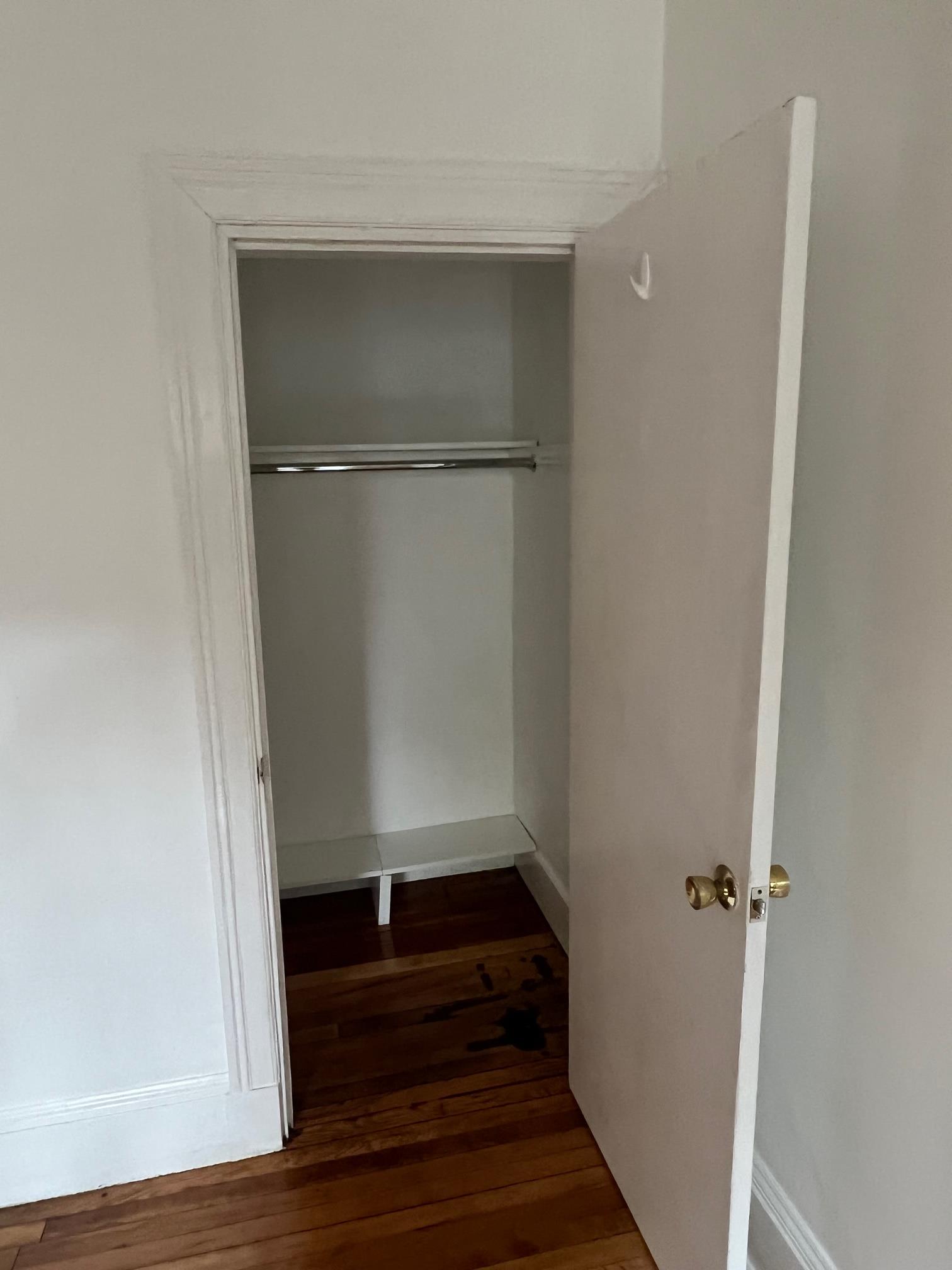 3 bed, 1 bath apartment for rent at 11 Chilcott Pl Unit 1, Jamaica Plain — photo 14 of 21