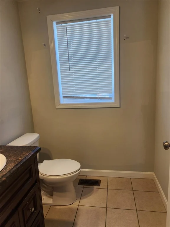 24 Bittersweet Blvd, Worcester