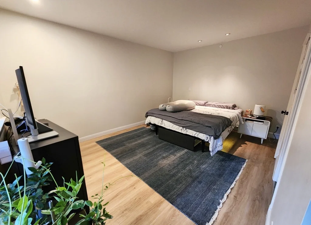 416 Commonwealth Ave, Back Bay