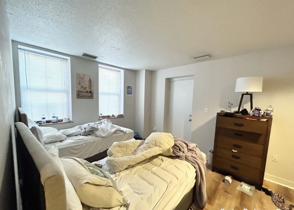 73 Gainsborough St, Fenway