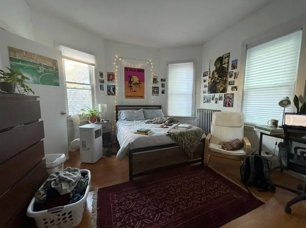 34 Cherokee, Mission Hill