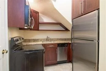 99 East Brookline St, South End