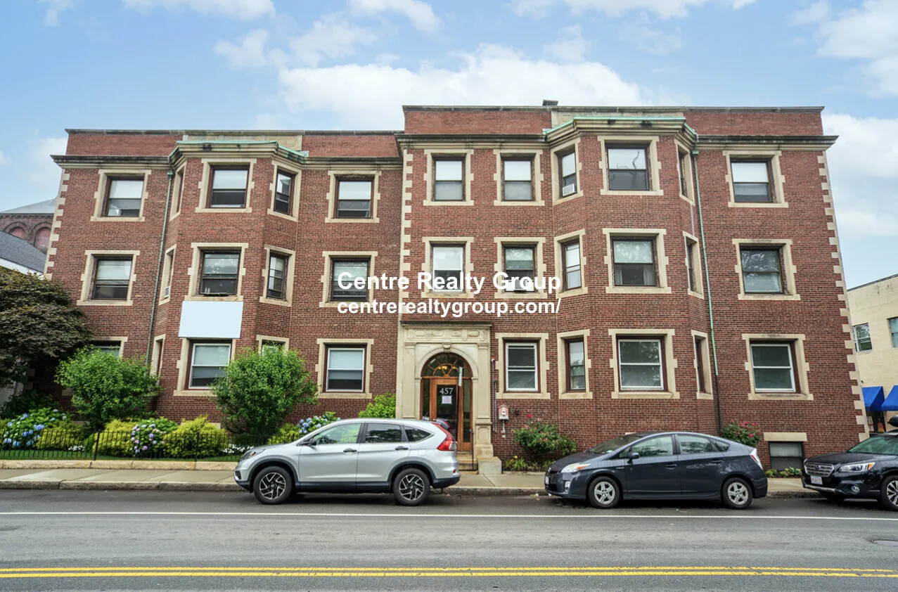 457 Centre St, Newton Corner