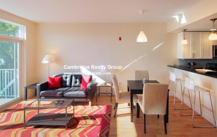 7 Cameron Ave, North Cambridge