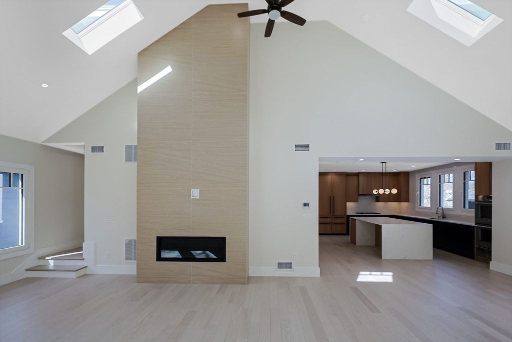 116 Columbia St, North Brookline