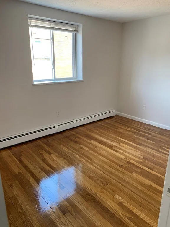 580 Cummins Highway, Mattapan