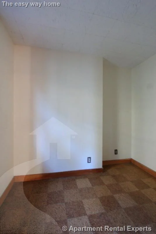 92 Rogers Ave, Ball Square